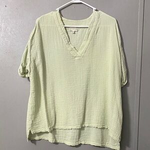 Wonderly Soft Green Textured Top